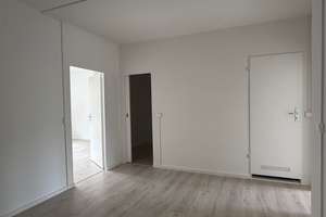 Sanierte Familien-Wohnung mit Balkon und Wannebad! – Havelländer Ring 21, 12629 Hellersdorf, Berlin – Vorschaubild 7