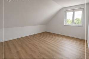 Erstbezug! Moderne 3-Zimmer-Dachgeschosswohnung mit Einbauküche