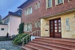 Besonderes Einfamilienhaus zwischen Innenstadt und Stadtpark in Gütersloh – Die vollständige Adresse der Immobilie erhältst du vom Anbieter., 33332 Innenstadt-Kernstadt, Gütersloh – Vorschaubild 2