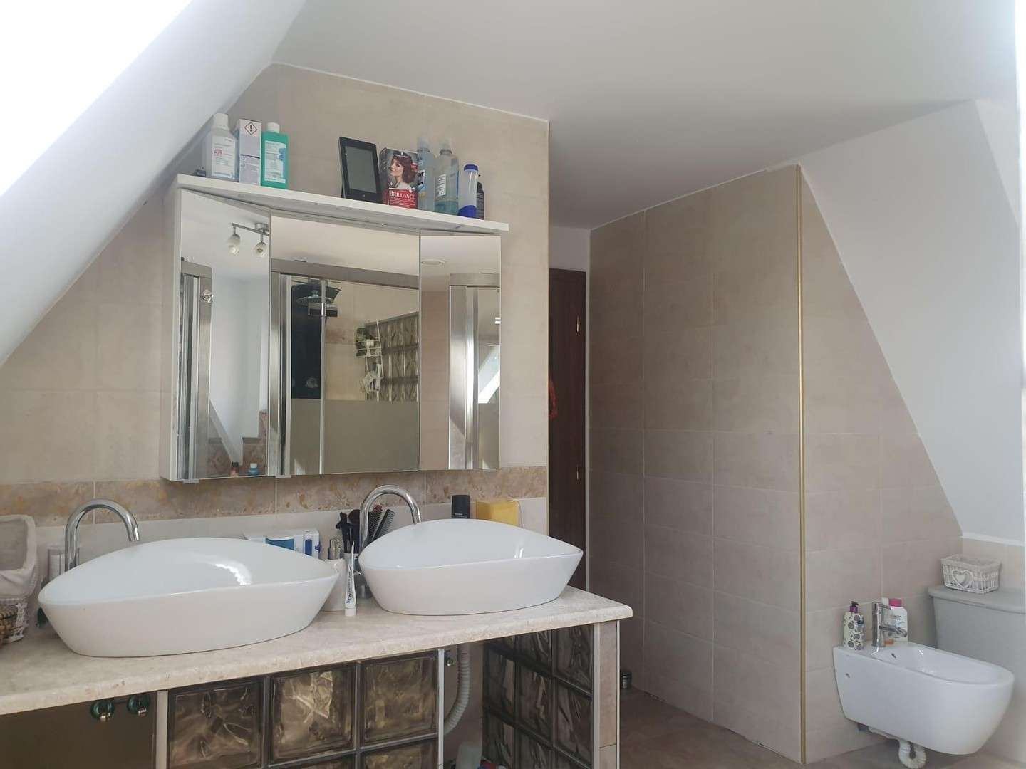 Immobilie in Hasbergen - Modernisiertes Einfamilienhaus mit 799 m² Grundstück, Wintergarten & A+ Energieeffizienz - Bild 2