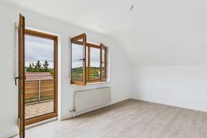 Ihr neues Zuhause in Stuttgart - Süd in ruhiger Lage. Zweifamilienhaus mit Garage und Stellplatz – Die vollständige Adresse der Immobilie erhältst du vom Anbieter., 70569 Kaltental, Stuttgart – Vorschaubild 16