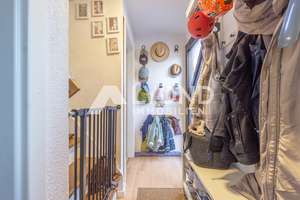 Stilvoll modernisiertes Einfamilienhaus mit Garten, Terrasse und vielseitigem Wohnkonzept. – Die vollständige Adresse der Immobilie erhältst du vom Anbieter., 73525 Schwäbisch Gmünd – Vorschaubild 2