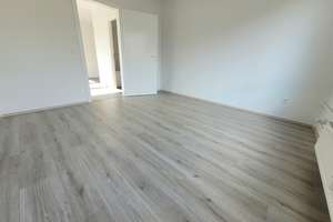 Frisch renovierte 3-Zimmer-Wohnung mit Balkon und Aufzug! – Philosophenweg 4, 45279 Freisenbruch, Essen – Vorschaubild 9