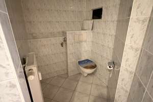 TOP 2 Raum Wohnung mit Laminat + EBK – Hedwigstraße 11, 4315 Neustadt-Neuschönefeld, Leipzig – Vorschaubild 8