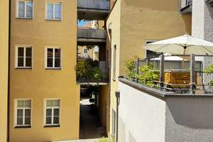 Maisonette-Wohnung mitten in der Altstadt von Regensburg, in Richtung Innenhof