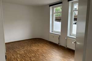 Wohnen mit Charakter: Drei-Zimmer-Wohnung in Kiel – Saarbrückenstr. 24c, 24113 Südfriedhof, Kiel – Vorschaubild 3