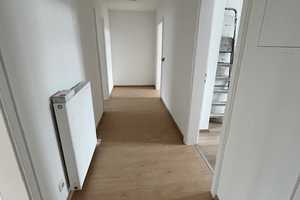 Dachgeschoss, 3 Zimmer + Balkon, Rheingauviertel-Altbauwohnung – Hallgarter Straße 5, 65197 Wiesbaden – Vorschaubild 7
