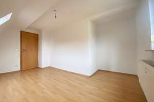 Freistehendes Wohnhaus mit Garten im Herzen von Kirchberg/Murr – Die vollständige Adresse der Immobilie erhältst du vom Anbieter., 71737 Kirchberg an der Murr – Vorschaubild 19
