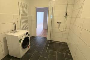 Sanierte 3 Zimmer  Erdgeschosswohnung- zentrale Lage in Krefeld* kurzfristig verfügbar* – Breite Str. 35/Wiedenhofstr. 12, 47798 Stadtmitte, Krefeld – Vorschaubild 8