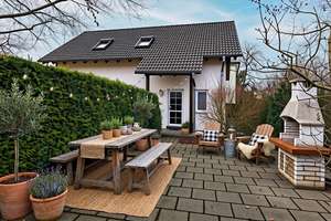 Charmantes EFH mit Südterrasse, Südbalkon & 3 Garagen – Wohnen unter alter Buche – Die vollständige Adresse der Immobilie erhältst du vom Anbieter., 9247 Röhrsdorf, Chemnitz – Vorschaubild 35