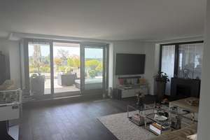 Riesige 2-Zimmer-Penthouse-Wohnung mit 200m² Terrasse in Frankfurts neuem Westen – Europa-Allee 165, 60486 Gallus, Frankfurt am Main – Vorschaubild 2