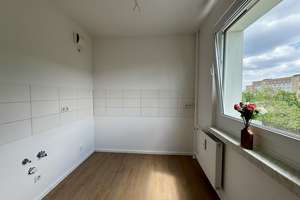 Großzügige 1-Raum-Wohnung mit modernem Badezimmer – Dr.-Salvador-Allende-Straße 96, 9119 Kappel, Chemnitz – Vorschaubild 3