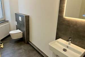 Großzügige Altbauwohnung mit modernem Komfort: 6 Zimmer nahe der Wiesbadener Fußgängerzone – Die vollständige Adresse der Immobilie erhältst du vom Anbieter., 65185 Mitte, Wiesbaden – Vorschaubild 10