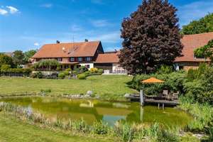 Großzügiges, liebevoll (2004) saniertes Einfamilienhaus mit herrlichem Alpenblick – Die vollständige Adresse der Immobilie erhältst du vom Anbieter., 88299 Leutkirch im Allgäu – Vorschaubild 1