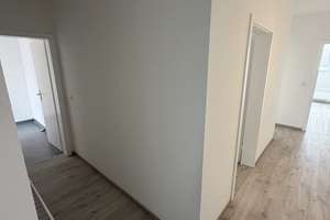 neu renovierte helle 3 Zimmer Wohnung in Stgt-West zu vermieten – Schwabstraße 83, 70197 Vogelsang, Stuttgart – Vorschaubild 15