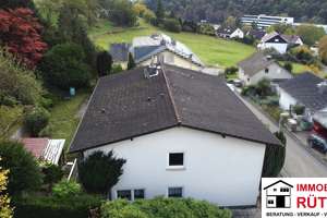 Bad Ems - Wohnhaus mit Einliegerwhg., 7,5 Zi, ca. 201 m² Wfl, ca. 1.115 m² Gstk, Kamin, Doppelgarage – Mercurstraße 6, 56130 Bad Ems – Vorschaubild 3