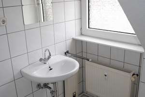 Gemütliche 3,5-R-Whg. (Arb.Zi. separat!) - 3er-WG bes. gut geeignet!!! – Schadowstraße 11, 45143 Holsterhausen, Essen – Vorschaubild 12