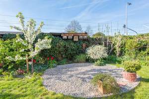 Vintage-Villachen mit riesiger Garage, Autogrube, großer Südterrasse und großem Garten – Die vollständige Adresse der Immobilie erhältst du vom Anbieter., 64342 Seeheim-Jugenheim – Vorschaubild 5