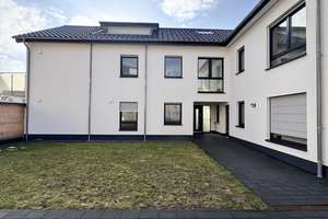 Moderne Maisonette-Wohnung mit top Ausstattung und 2 Balkonen in begehrter Lage von Bielefeld! – Die vollständige Adresse der Immobilie erhältst du vom Anbieter., 33659 Senne, Bielefeld – Vorschaubild 1