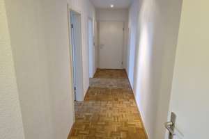 Innenstadtnahe 3-Raum-Wohnung mit großem Balkon und Stellplatz – Arndtstraße 53, 39108 Stadtfeld Ost, Magdeburg – Vorschaubild 2