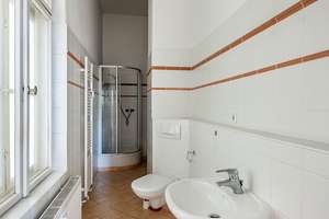 Bezugsfreie 2-Zimmer-Wohnung in denkmalgeschützter Stadtvilla in Potsdam – 14467 Berliner Vorstadt, Potsdam – Vorschaubild 7