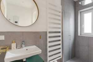 Property thumbnail 24