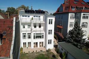 Exklusive Dachgeschosswohnung im Vierfamilienhaus direkt am Großen Müggelsee – Müggelseedamm 270, 12587 Friedrichshagen, Berlin – Vorschaubild 3