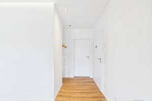 Exklusive Maisonette-Dachgeschosswohnung mit Designerküche, Luxusbad & Studio in Rückersdorf – Die vollständige Adresse der Immobilie erhältst du vom Anbieter., 90607 Rückersdorf – Vorschaubild 4
