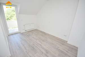 Wohlfühlen im Dachgeschoss mit XXL Küche & Einbauküche + Balkon! – Yorckstraße 13, 9130 Sonnenberg, Chemnitz – Vorschaubild 13