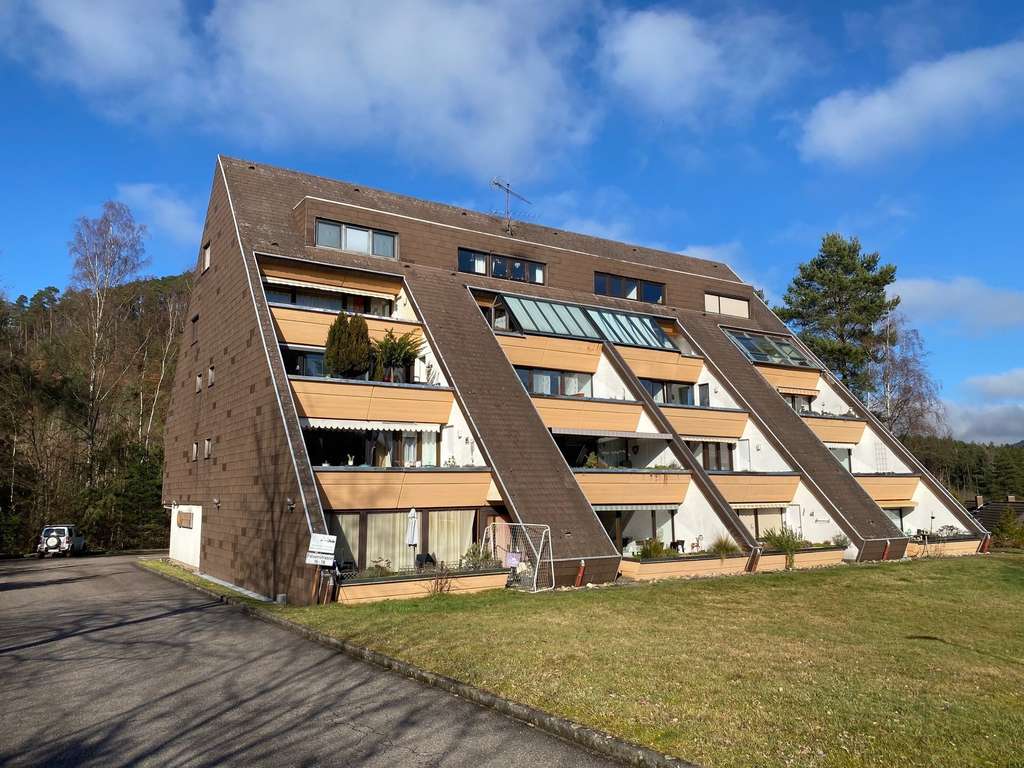 Immobilie in Dahn - Tolle kleine Eigentumswohnung mit Südlage und schönem Ausblick - Bild 1