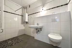 Property thumbnail 8