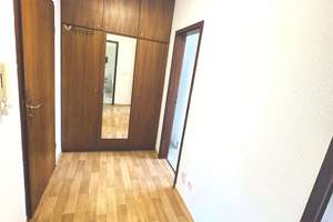 Helle, voll-renovierte 2,5 Zimmer Wohnung m Einbauküche u Balkon in Oberhausen-Styrum – Schlägelstraße 55, 46045 Styrum, Oberhausen – Vorschaubild 16