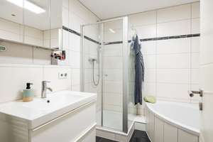 Property thumbnail 12