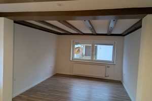 Günstige 5-Zimmer-Doppelhaushälfte mit EBK in Landshut Wolfgang – Landshut – Vorschaubild 2