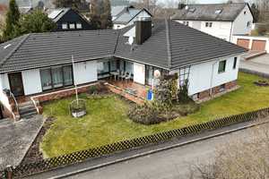 Reserviert! Charmanter Bungalow mit viel Raum für individuelle Entfaltung – Ansbach (Kreis) – Vorschaubild 2