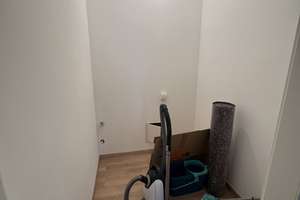 Frisch sanierte und moderne 3 Zimmerwohnung im Herzen von Biebrich! – Riehlstraße 32, 65203 Biebrich, Wiesbaden – Vorschaubild 13