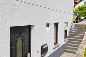 Zwei Helle 2-Zimmer-Wohnung mit eigener Terrasse & separatem Eingang in Buseck-Beuern
