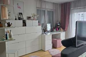 Viel Platz für den Alltag in diesem Haus in München-Moosach – Die vollständige Adresse der Immobilie erhältst du vom Anbieter., 80993 Alt-Moosach, München – Vorschaubild 21