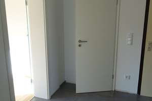 Schöne Lage: Totalsanierte Wohnung mit Balkon: gut geschnittene2-Zimmer-Wohnung in Essen- Heisingen – Nordschleswigstraße 52, 45259 Heisingen, Essen – Vorschaubild 5