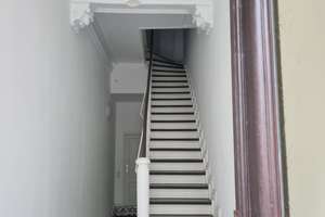 Vollständig möbliert: Charmante Dachgeschosswohnung im Altbau in zentraler Lage von Krefeld – Die vollständige Adresse der Immobilie erhältst du vom Anbieter., 47798 Stadtmitte, Krefeld – Vorschaubild 8