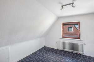 Charmantes Einfamilienhaus im Herzen von Heikendorf – Südwestgarten, und fußläufig zur Ostsee – Die vollständige Adresse der Immobilie erhältst du vom Anbieter., 24226 Heikendorf – Vorschaubild 8