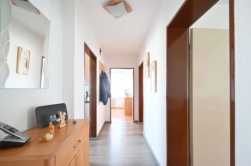 Immobilie in Kenzingen - Vermietete 3-Zimmer Wohnung mit Garage - Bild 4