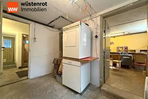 Familienfreundliches RMH in ruhiger Lage – naturnah mit großem Garten & viel Gestaltungspotenzial! – Die vollständige Adresse der Immobilie erhältst du vom Anbieter., 71229 Leonberg – Vorschaubild 22