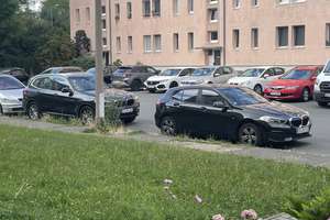 Renovierte, geräumige 4-Zimmerwohnung mit EBK im Dachgeschoss Wohnung in Tiergartensiedlung