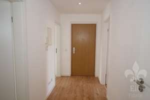 Tolle Aussicht vom Balkon - praktische 3 Raum Wohnung in Stadtfeld-Ost ist ab sofort bezugsfrei – 39108 Stadtfeld Ost, Magdeburg – Vorschaubild 9
