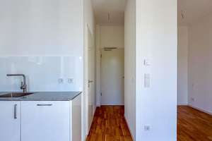 Vermietete 1-Zimmerwohnung mit 4,2% Rendite in Charlottenburg - Balkon zur ruhigen Hofseite – Die vollständige Adresse der Immobilie erhältst du vom Anbieter., 10589 Charlottenburg, Berlin – Vorschaubild 9