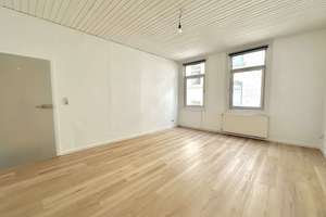 RUHIG GELEGENE CITY-ALTBAUWOHNUNG – Friedrichstraße 10, 65185 Mitte, Wiesbaden – Vorschaubild 5