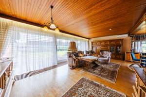 Großzügiger Wohntraum: Bungalow mit eigenem See, viel Platz und Einliegerwohnung – Die vollständige Adresse der Immobilie erhältst du vom Anbieter., 47533 Kleve – Vorschaubild 3
