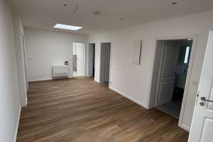 Vollsanierte hochwertige 4-Zimmer-Wohnung mit Dachterrasse – Steinkampweg 00, 30539 Bemerode, Hannover – Vorschaubild 14
