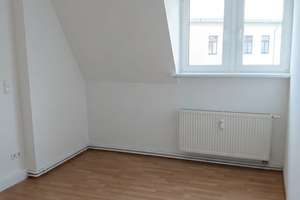Wohnen im 7. Himmel: 3-Zimmer-Dachgeschoss mit Flair – 4600 Altenburg – Vorschaubild 8